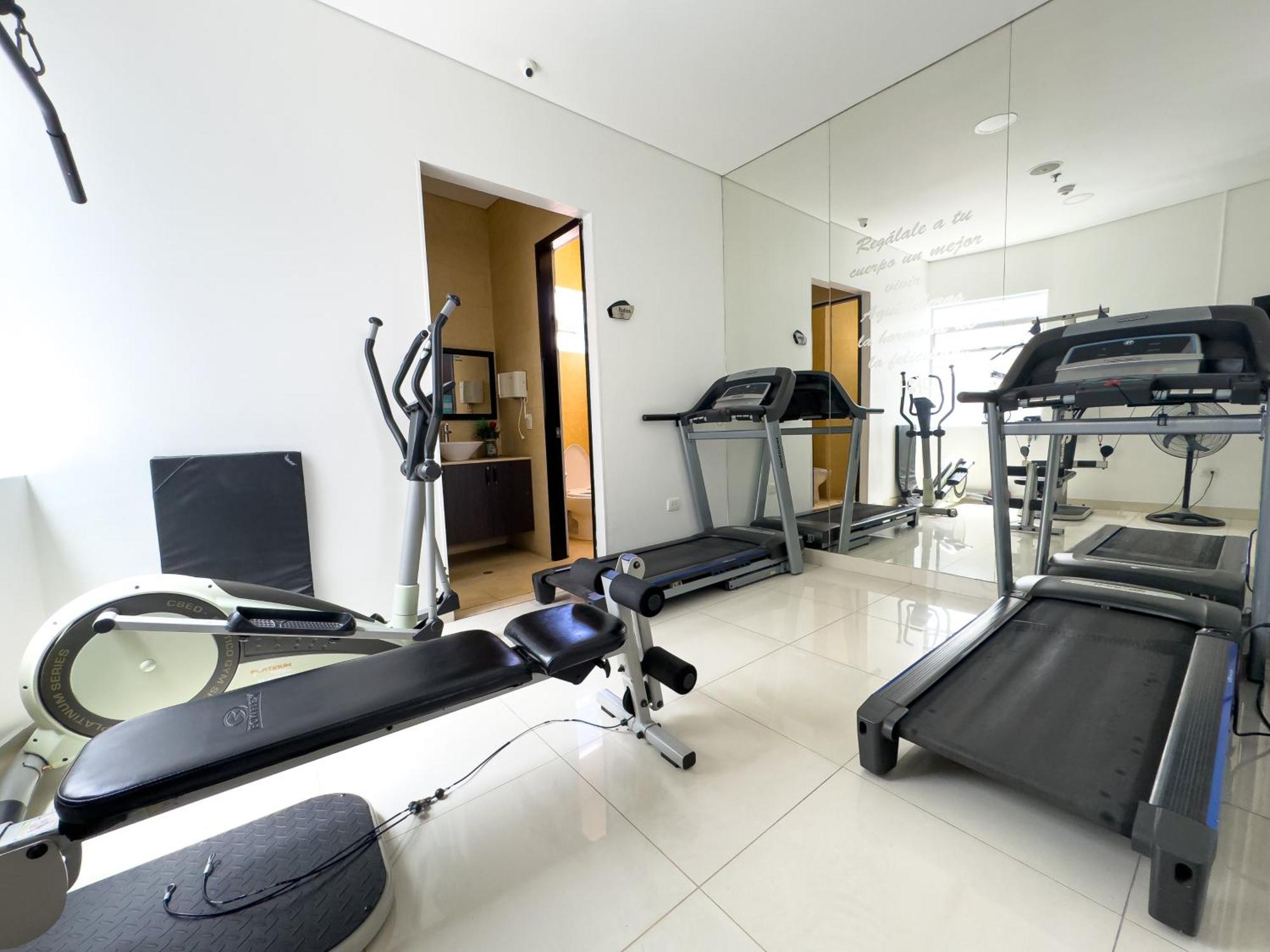 Hotel Bolivariana Plaza Medellín Eksteriør bilde