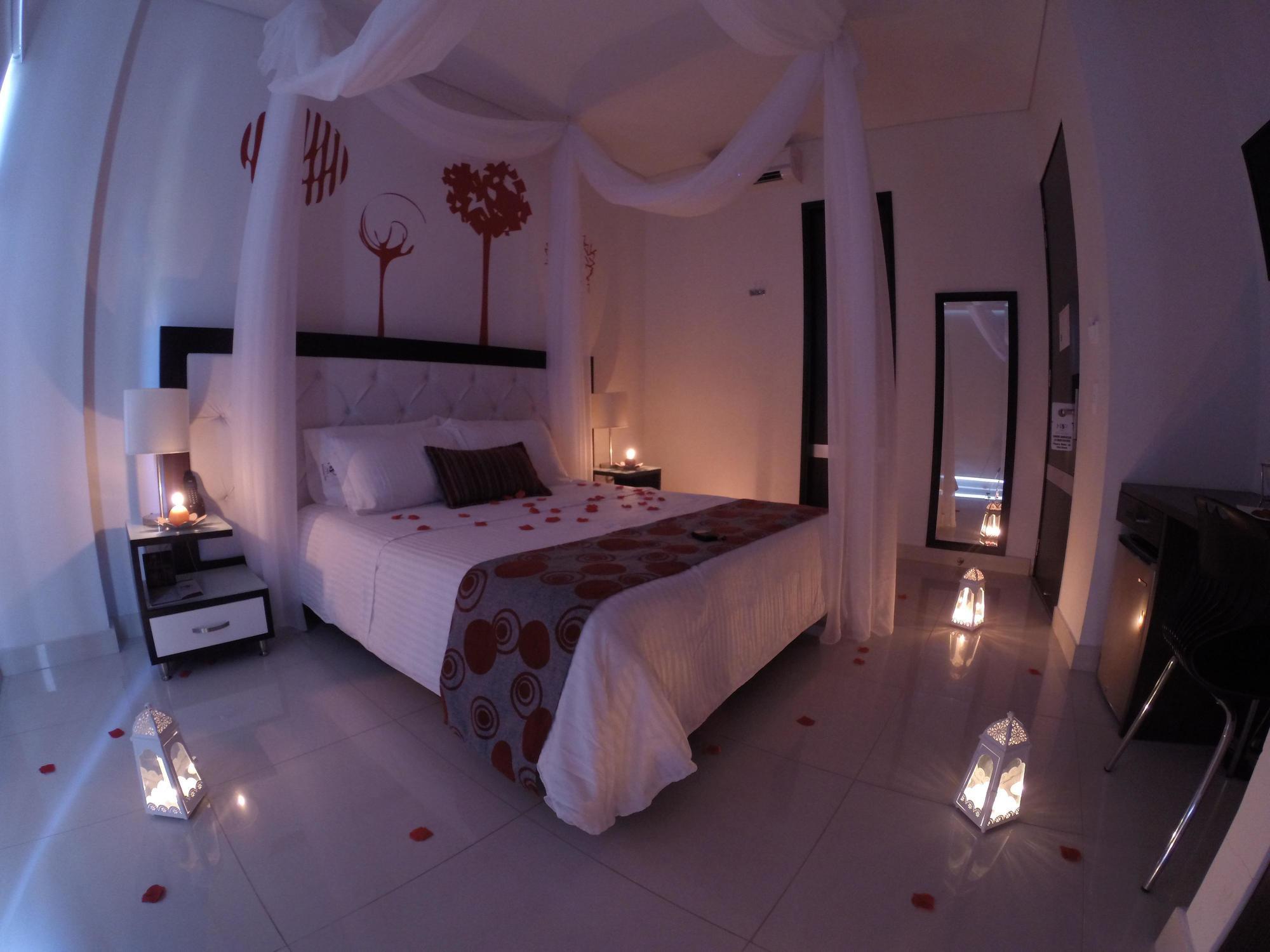 Hotel Bolivariana Plaza Medellín Eksteriør bilde